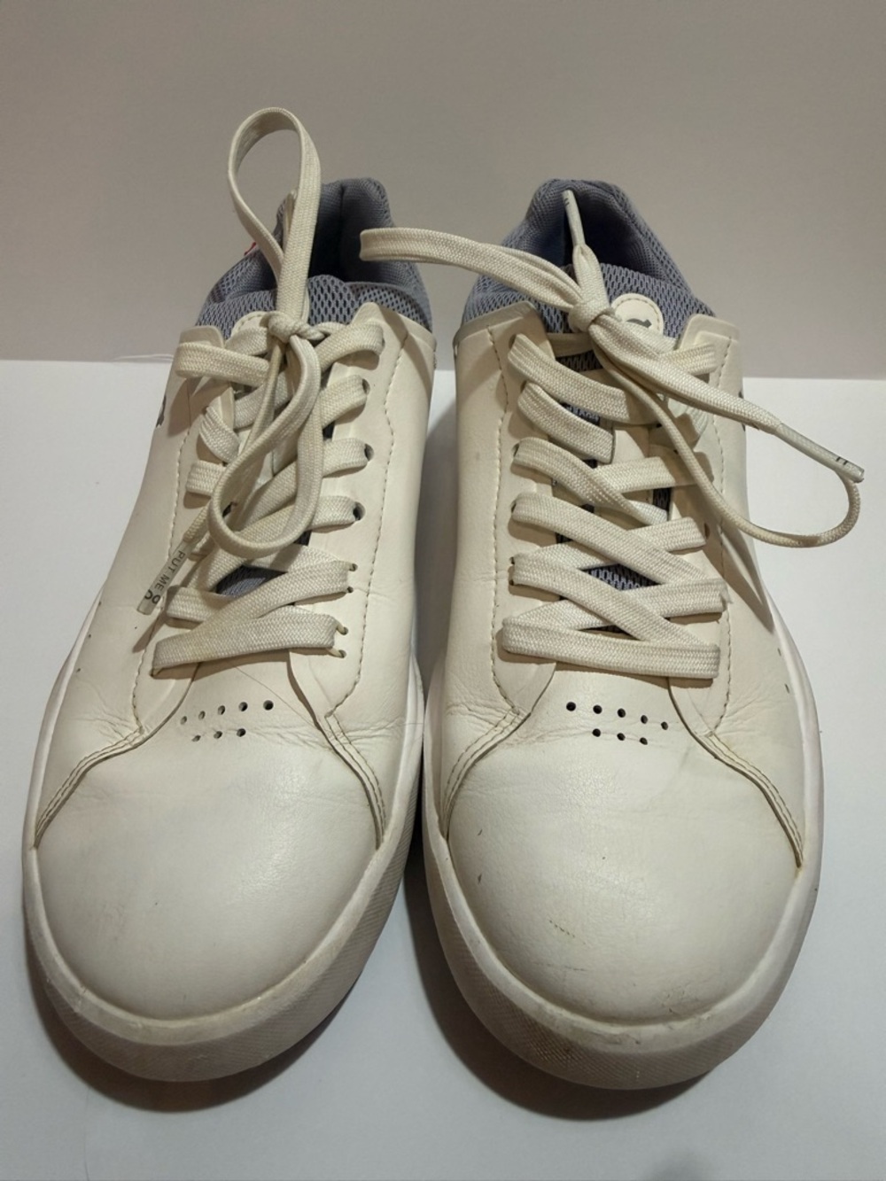 On Running Men's Cream-White Lace-Up Sneakers